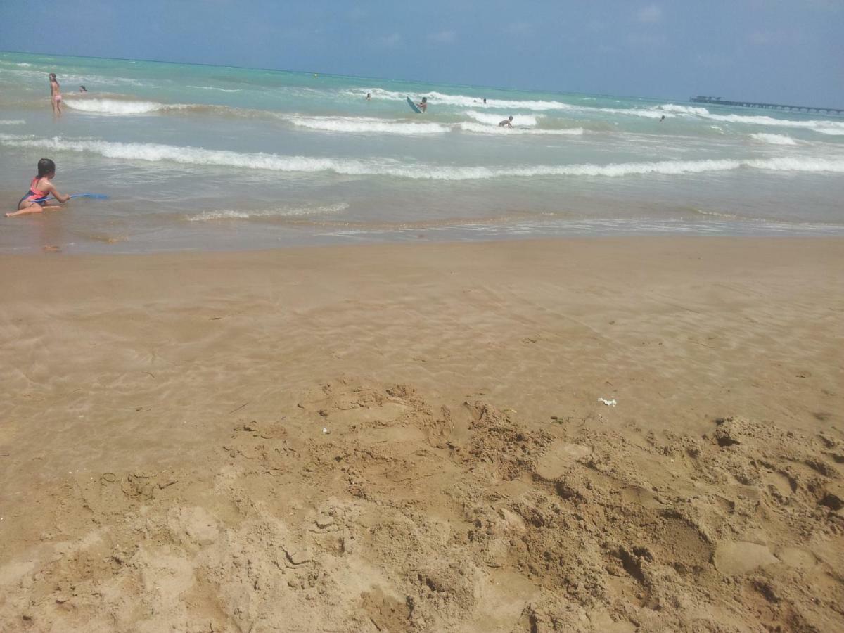 شقة Sagunto  في 100 Metros De La Playa المظهر الخارجي الصورة